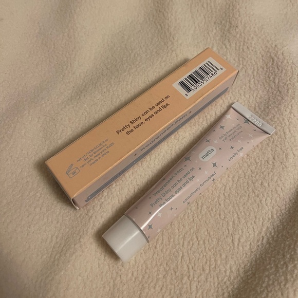 Neen pretty shines cream concealer - Picture 2 of 3